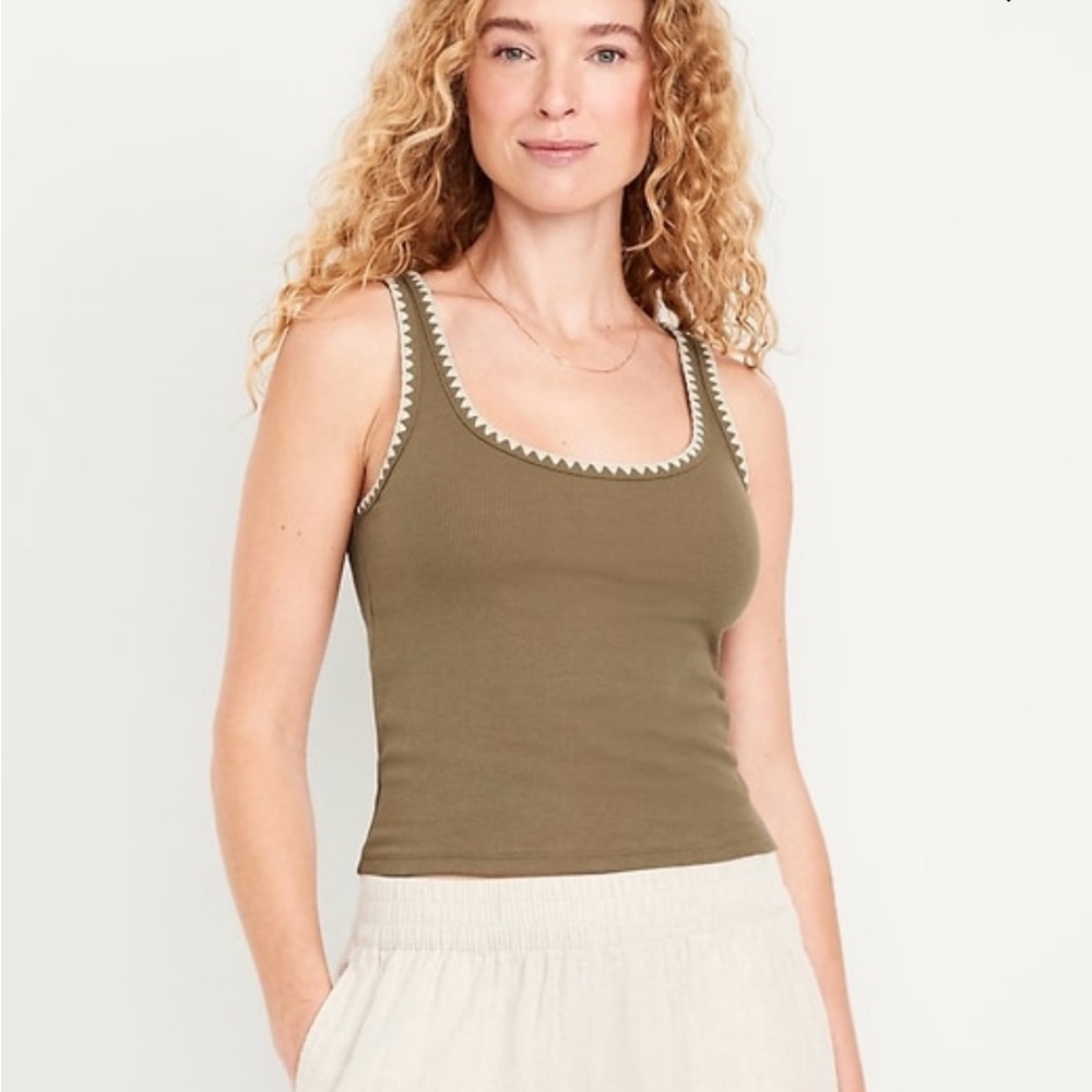 Old Navy Green Fitted Sleeveless Tank Top